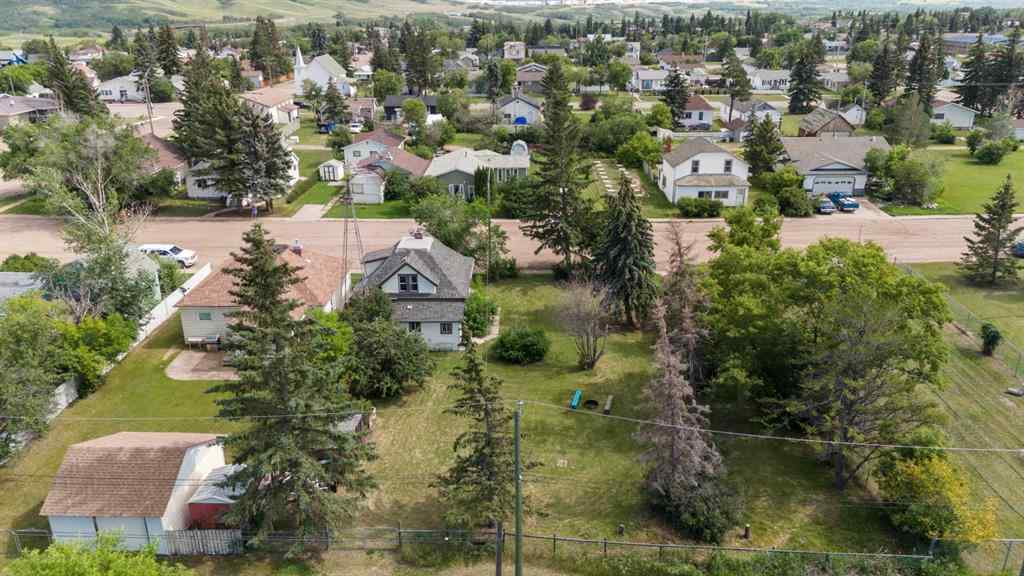 MLS® A2238869 - 4928 51 Street  in Hardisty Hardisty, Residential
