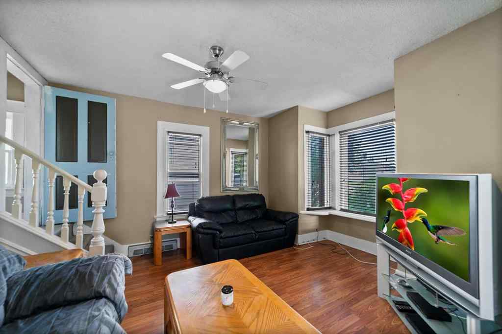 MLS® A2238869 - 4928 51 Street  in Hardisty Hardisty, Residential
