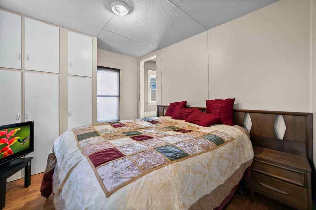 MLS® A2238869 - 4928 51 Street  in Hardisty Hardisty, Residential