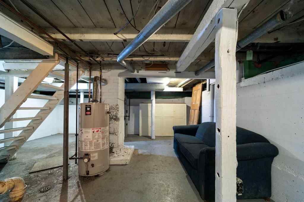 MLS® A2238869 - 4928 51 Street  in Hardisty Hardisty, Residential