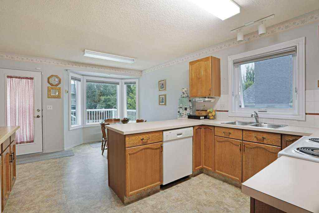 MLS® A2238877 - 28 Parkland Place E in Parkland Brooks, Residential