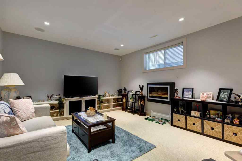 MLS® A2238878 - 1410 26A Street SW in Shaganappi Calgary, Residential