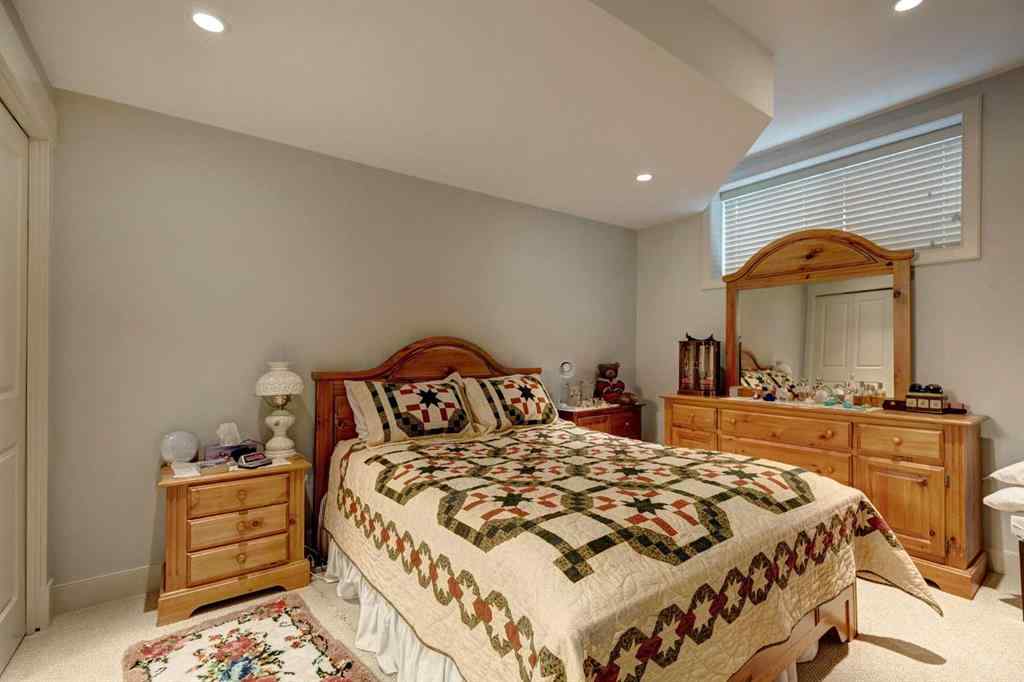 MLS® A2238878 - 1410 26A Street SW in Shaganappi Calgary, Residential