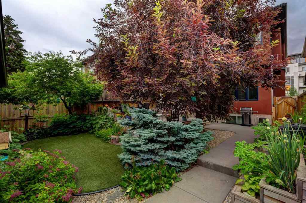 MLS® A2238878 - 1410 26A Street SW in Shaganappi Calgary, Residential