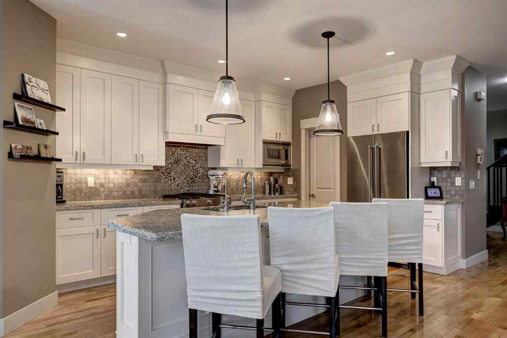MLS® A2238878 - 1410 26A Street SW in Shaganappi Calgary, Residential