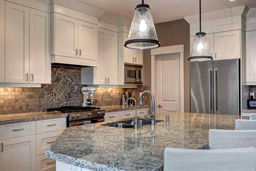MLS® A2238878 - 1410 26A Street SW in Shaganappi Calgary, Residential