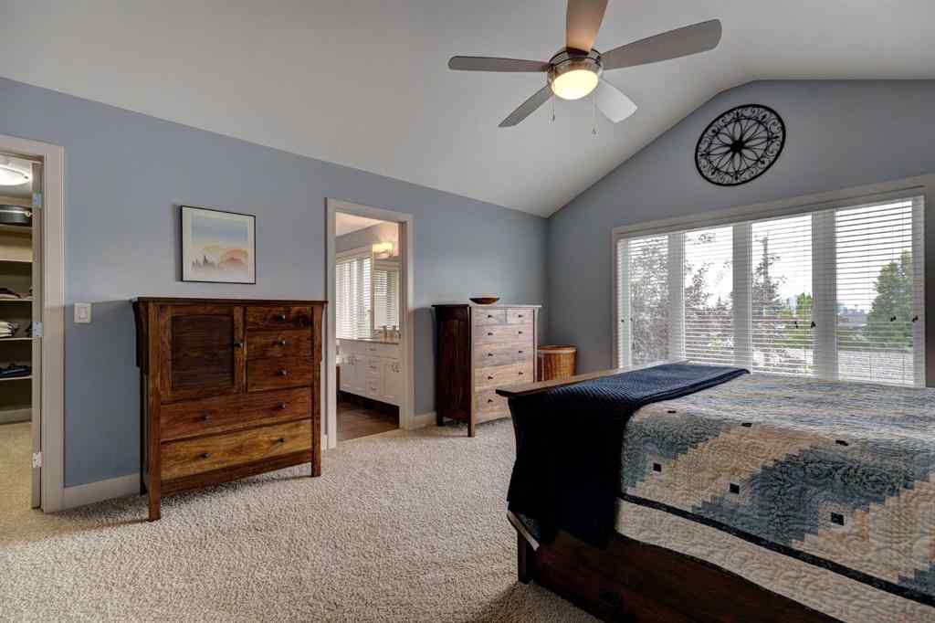 MLS® A2238878 - 1410 26A Street SW in Shaganappi Calgary, Residential