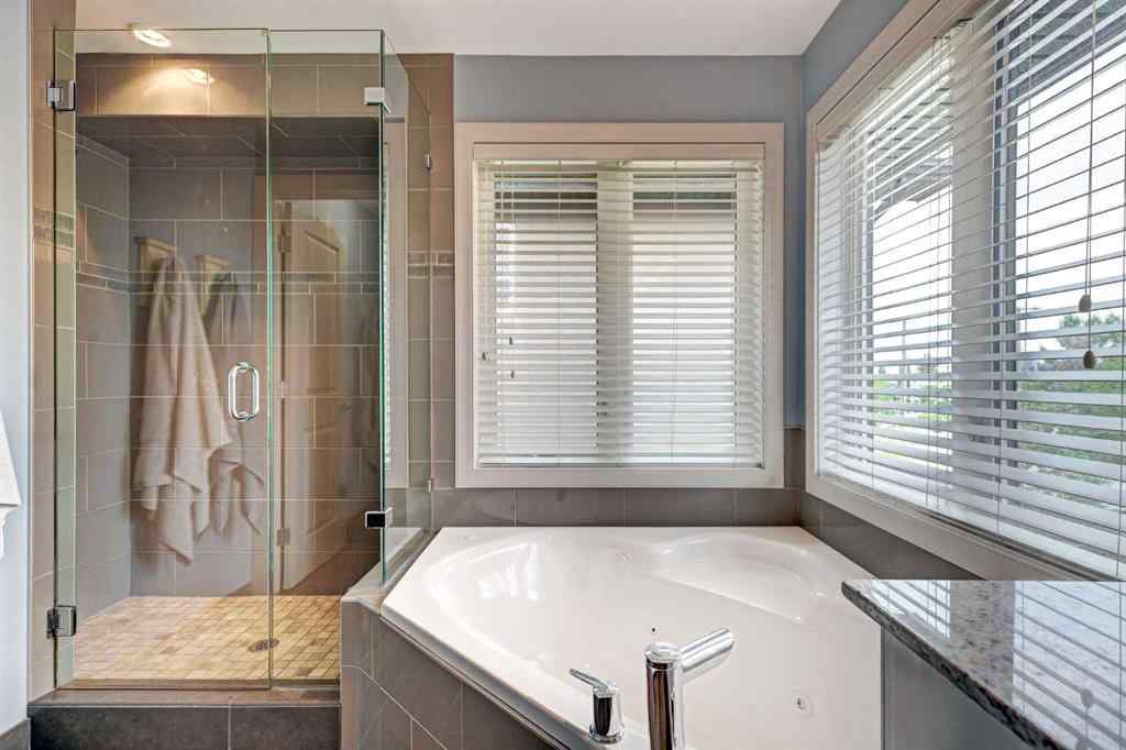 MLS® A2238878 - 1410 26A Street SW in Shaganappi Calgary, Residential