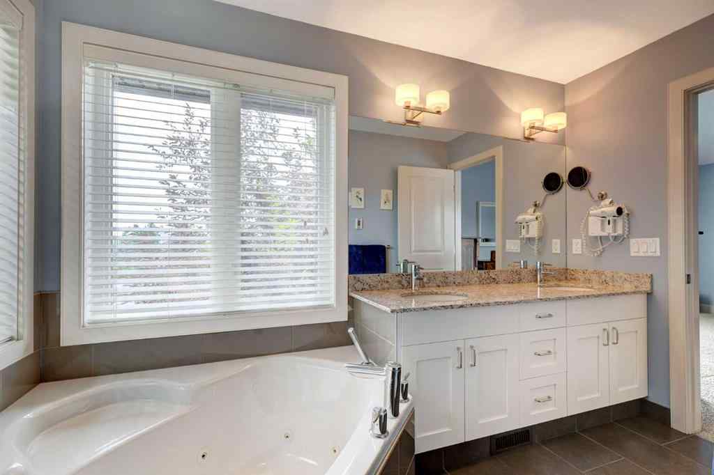 MLS® A2238878 - 1410 26A Street SW in Shaganappi Calgary, Residential