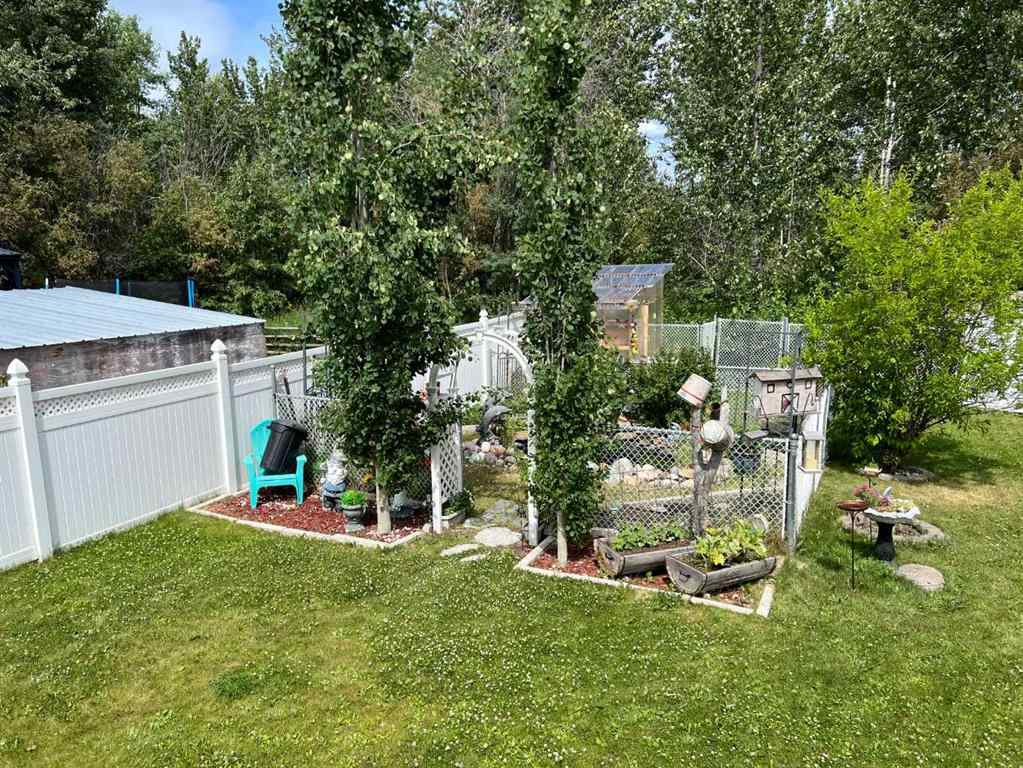 MLS® A2238886 - 302 8 Avenue  in NONE Fox Creek, Residential