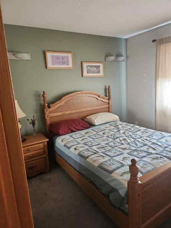 MLS® A2238886 - 302 8 Avenue  in NONE Fox Creek, Residential