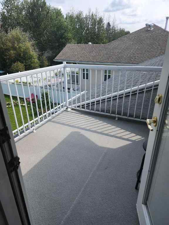 MLS® A2238886 - 302 8 Avenue  in NONE Fox Creek, Residential