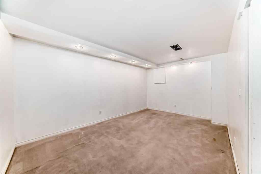 MLS® A2238887 - Unit #137 6440 4 Street NW in Thorncliffe Calgary, Residential