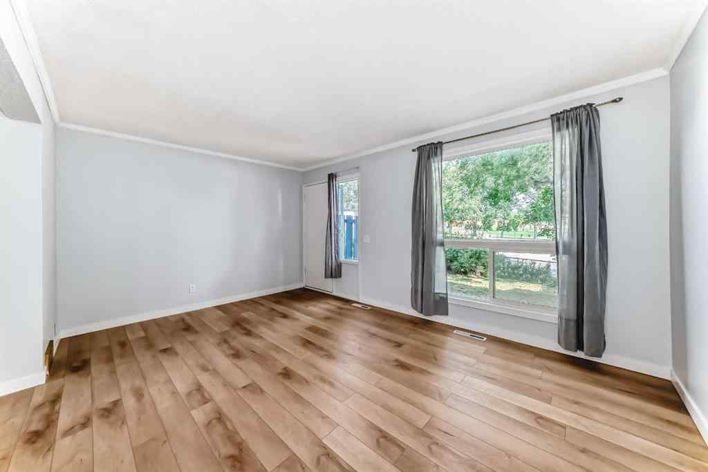 MLS® A2238887 - Unit #137 6440 4 Street NW in Thorncliffe Calgary, Residential