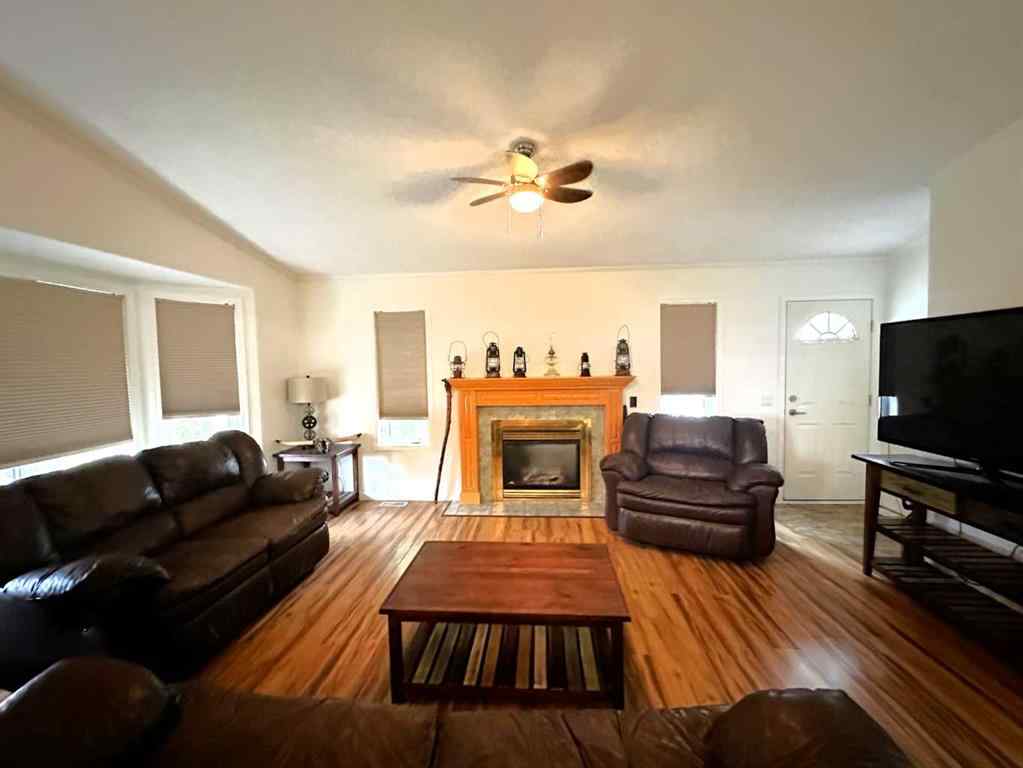MLS® A2238893 - 4624 51 Street  in NONE Rycroft, Residential
