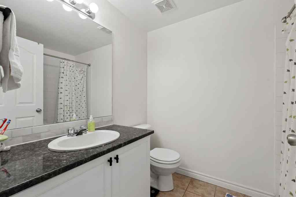 MLS® A2238900 - Unit #207 838 19 Avenue SW in Lower Mount Royal Calgary, Residential