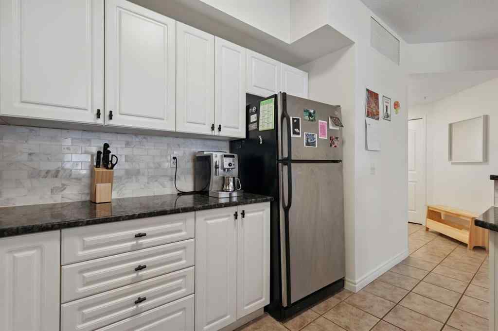 MLS® A2238900 - Unit #207 838 19 Avenue SW in Lower Mount Royal Calgary, Residential