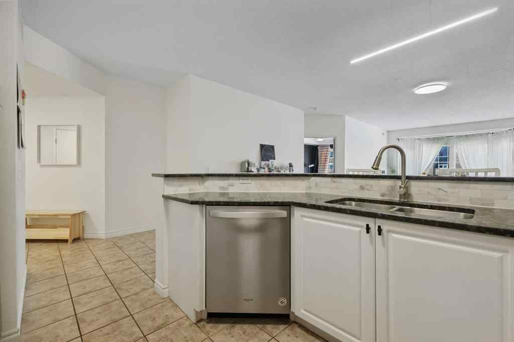 MLS® A2238900 - Unit #207 838 19 Avenue SW in Lower Mount Royal Calgary, Residential