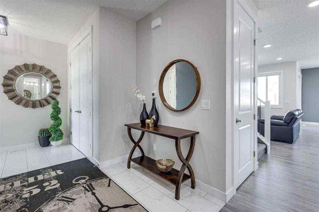 MLS® A2238925 - 4231 63 Avenue  in Bella Vista Innisfail, Residential
