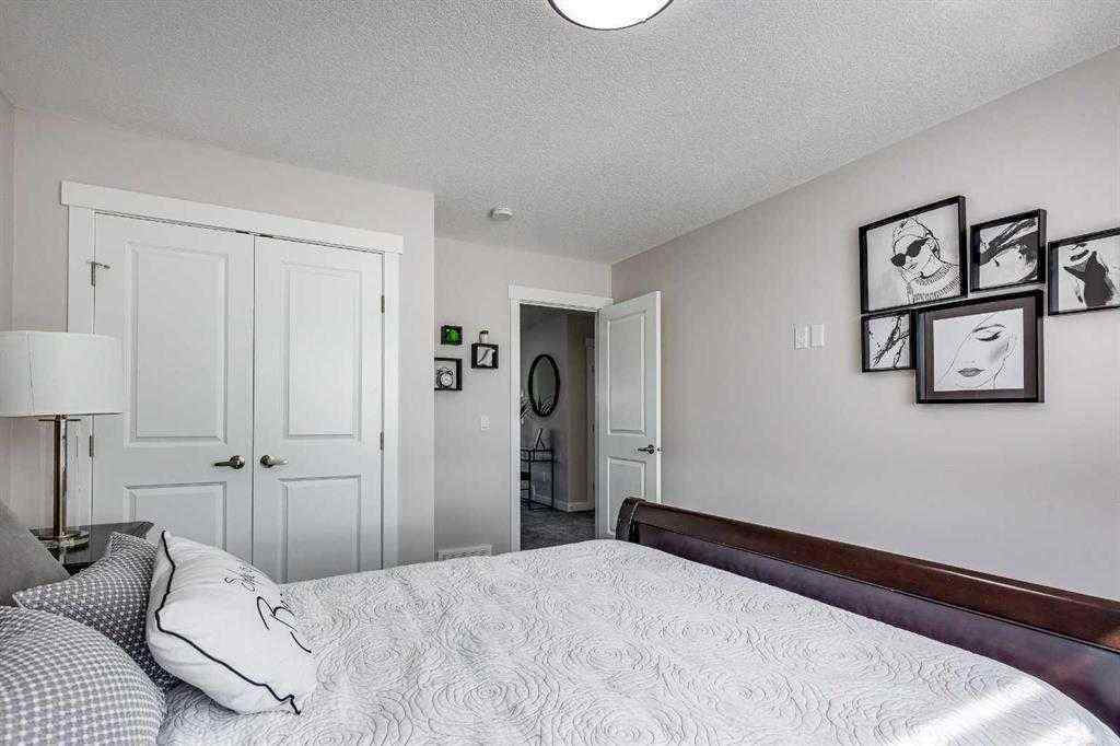 MLS® A2238925 - 4231 63 Avenue  in Bella Vista Innisfail, Residential
