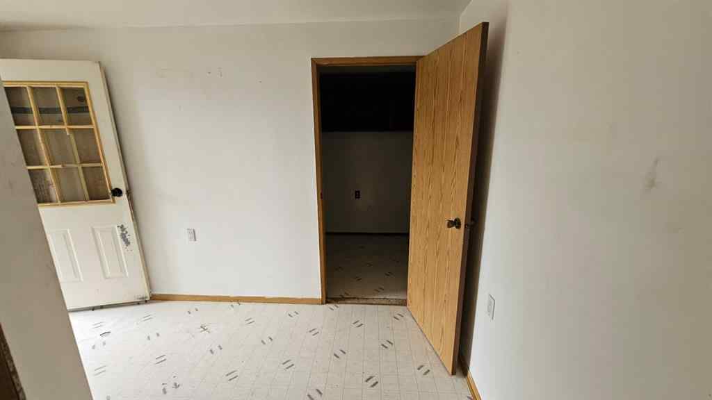 MLS® A2238932 - 112 3 Avenue  in NONE Alliance, Residential