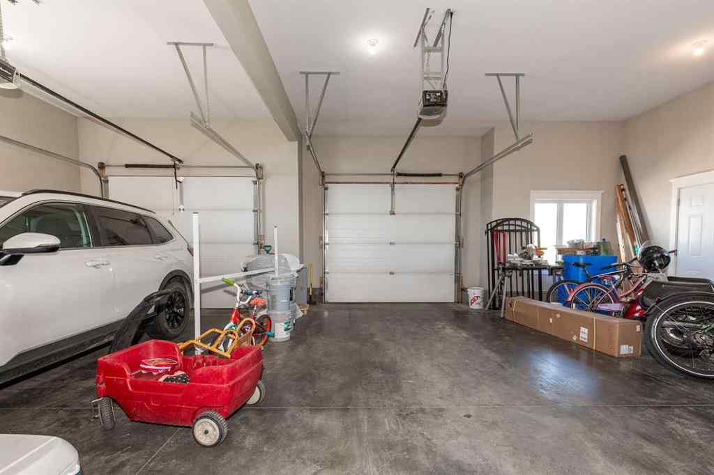 MLS® A2238937 - 1 Edgemoor Way W in NONE Lethbridge, Residential