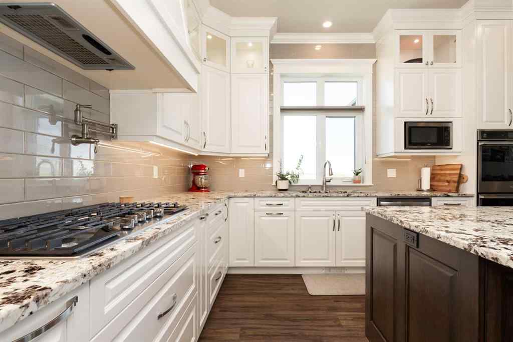 MLS® A2238937 - 1 Edgemoor Way W in NONE Lethbridge, Residential