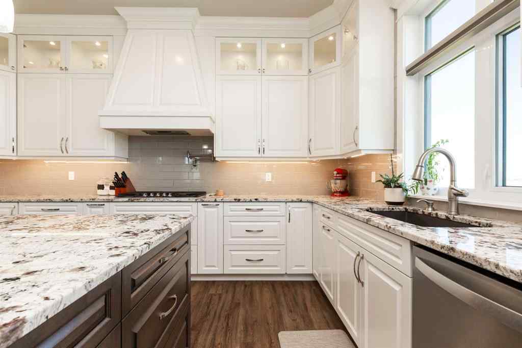 MLS® A2238937 - 1 Edgemoor Way W in NONE Lethbridge, Residential