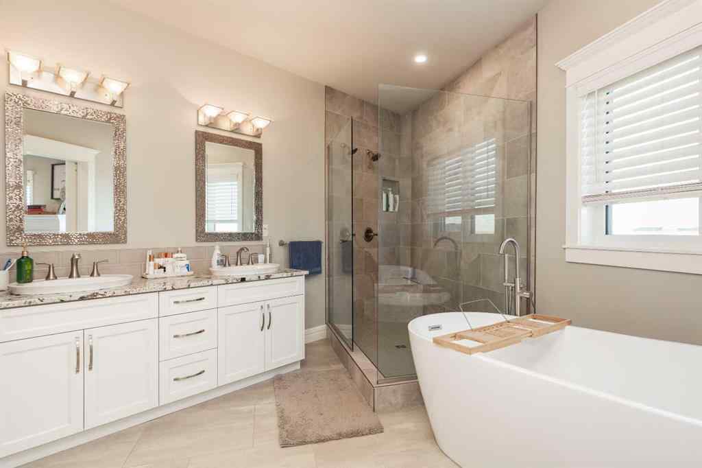 MLS® A2238937 - 1 Edgemoor Way W in NONE Lethbridge, Residential