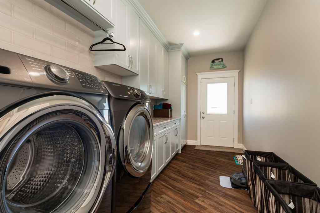 MLS® A2238937 - 1 Edgemoor Way W in NONE Lethbridge, Residential
