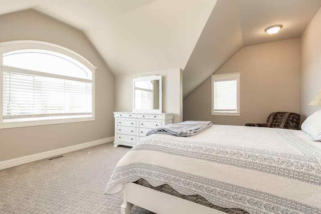 MLS® A2238937 - 1 Edgemoor Way W in NONE Lethbridge, Residential