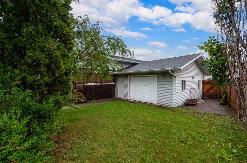 MLS® A2238939 - 3106 46 Avenue  in Aurora Lloydminster, Residential
