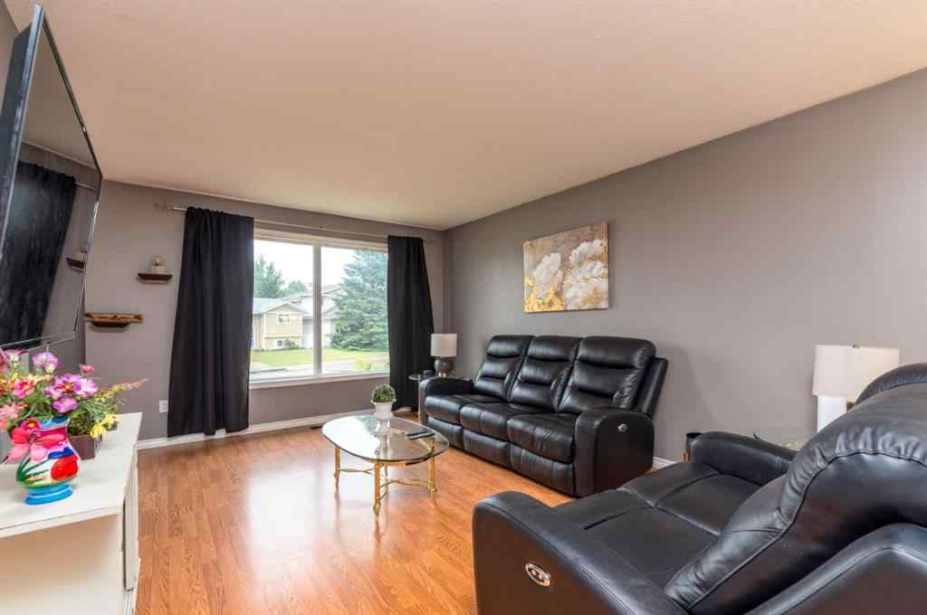 MLS® A2238939 - 3106 46 Avenue  in Aurora Lloydminster, Residential