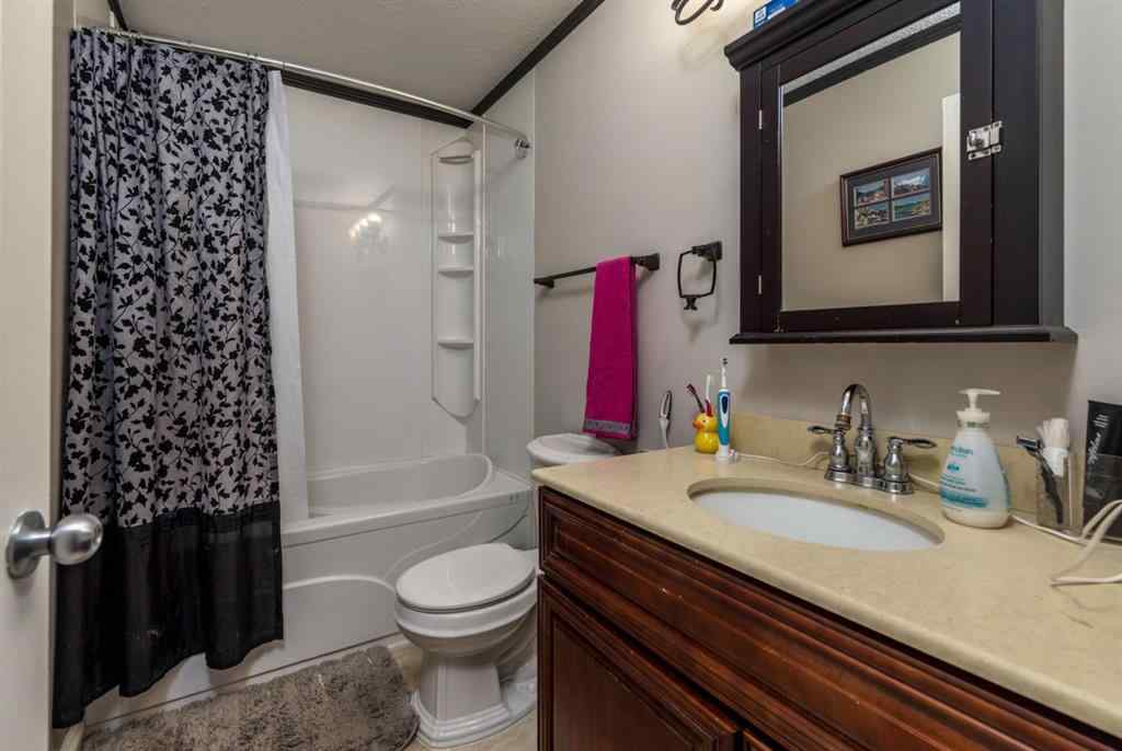 MLS® A2238939 - 3106 46 Avenue  in Aurora Lloydminster, Residential