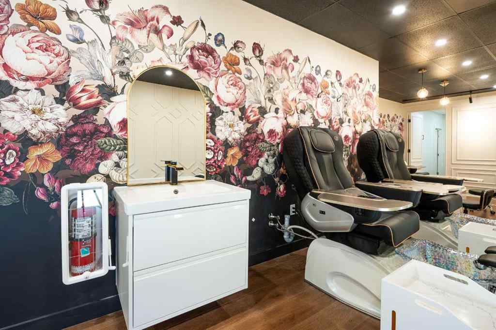 MLS® A2238940 - Unit #105 11706 99 Avenue  in NONE Grande Prairie, Commercial