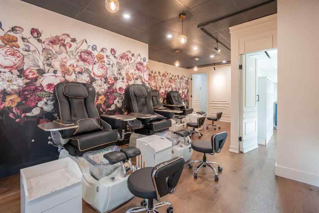 MLS® A2238940 - Unit #105 11706 99 Avenue  in NONE Grande Prairie, Commercial