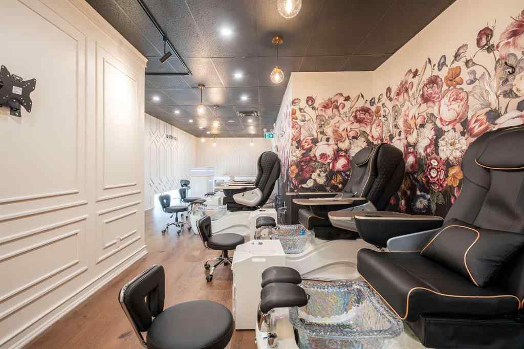 MLS® A2238940 - Unit #105 11706 99 Avenue  in NONE Grande Prairie, Commercial