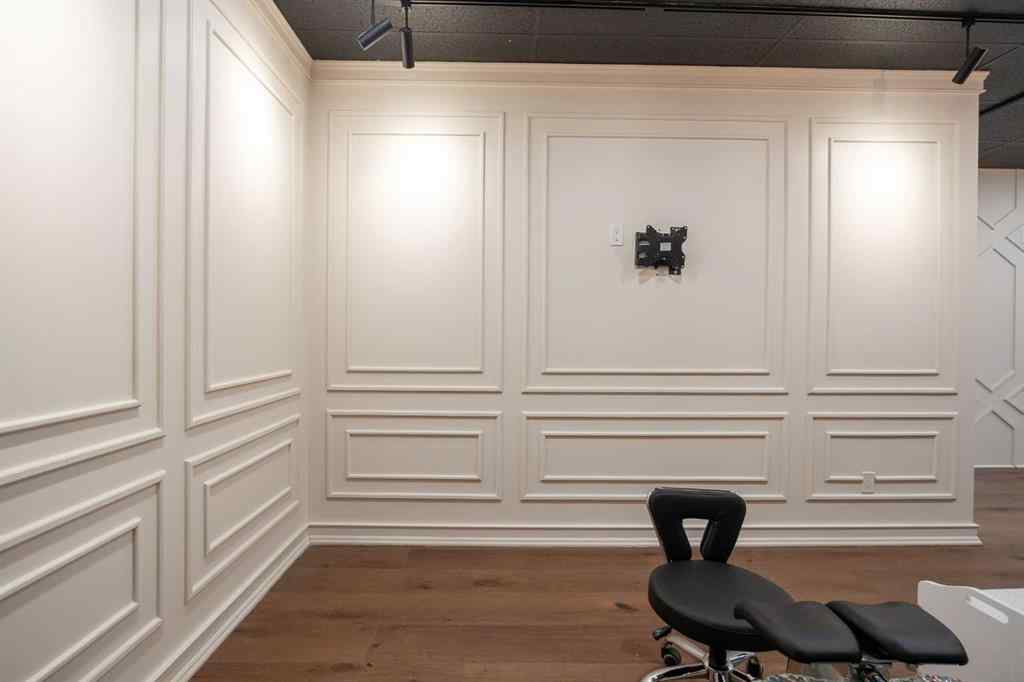 MLS® A2238940 - Unit #105 11706 99 Avenue  in NONE Grande Prairie, Commercial