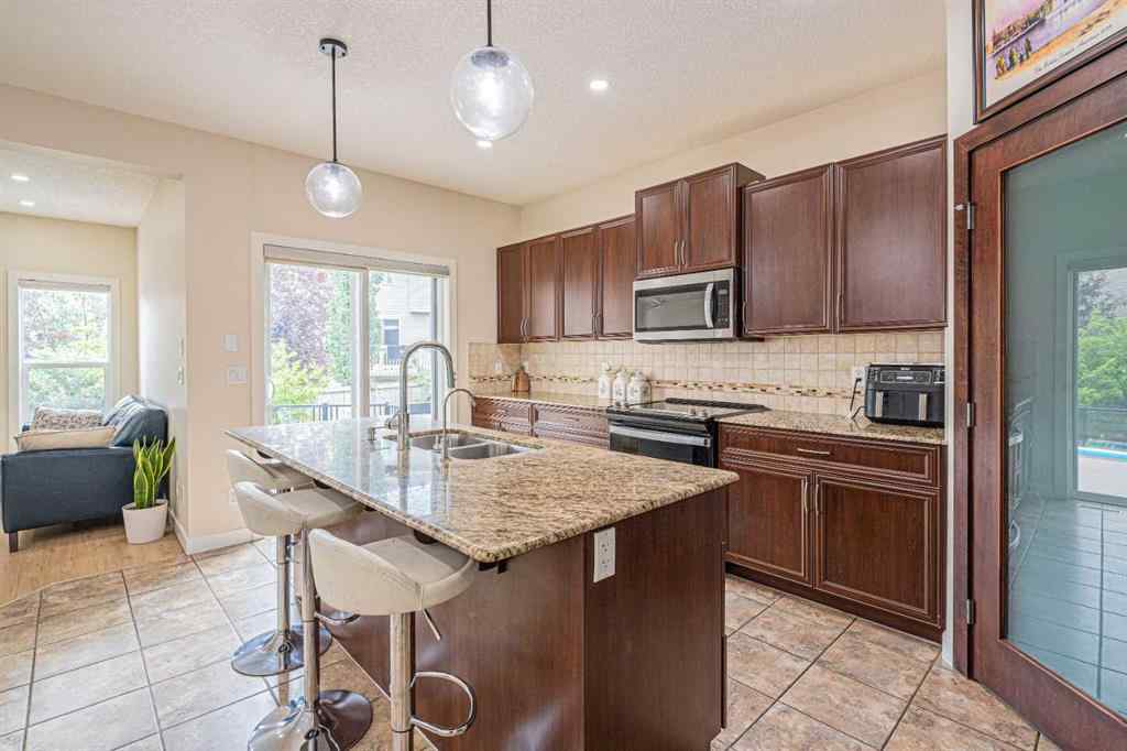 MLS® A2238941 - 603 Panora Way NW in Panorama Hills Calgary, Residential