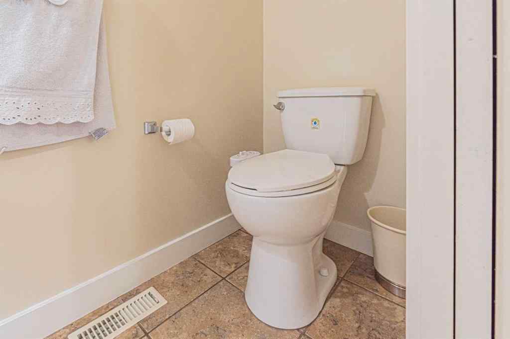 MLS® A2238941 - 603 Panora Way NW in Panorama Hills Calgary, Residential