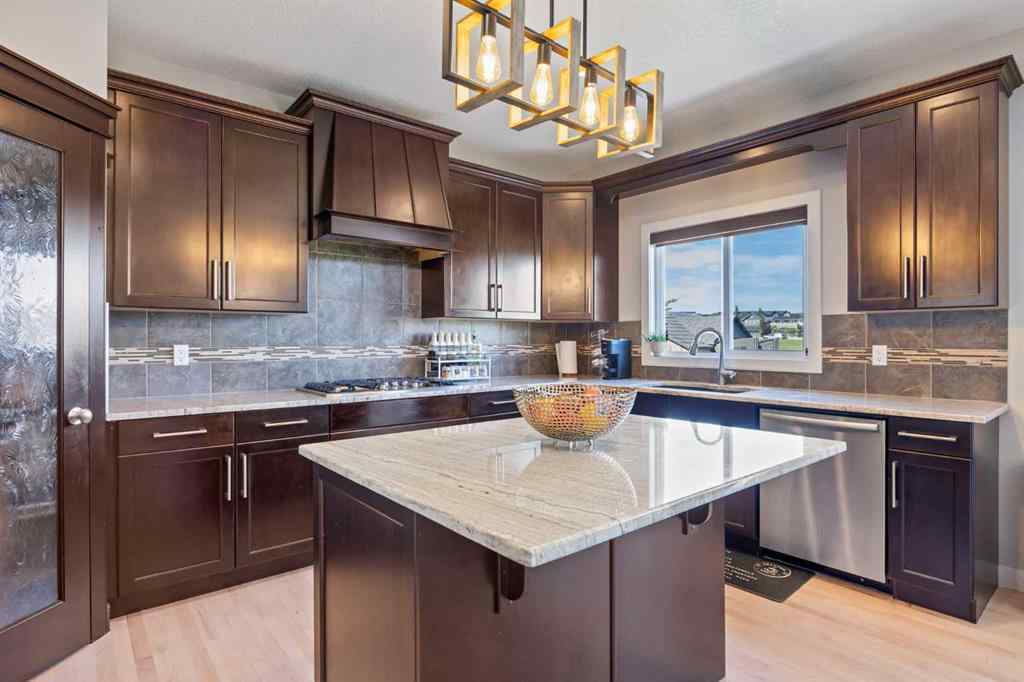 MLS® A2238956 - 68 Evansfield Place NW in Evanston Calgary, Residential