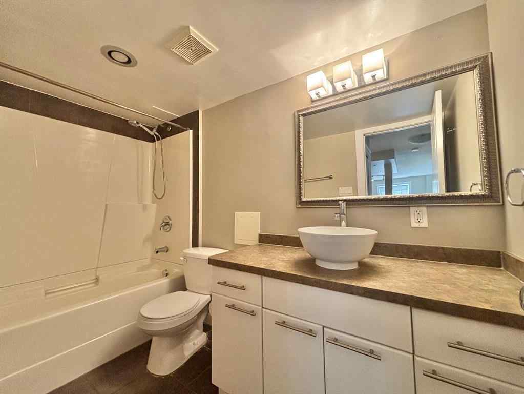 MLS® A2238957 - Unit #207 501 57 Avenue SW in Windsor Park Calgary, Residential