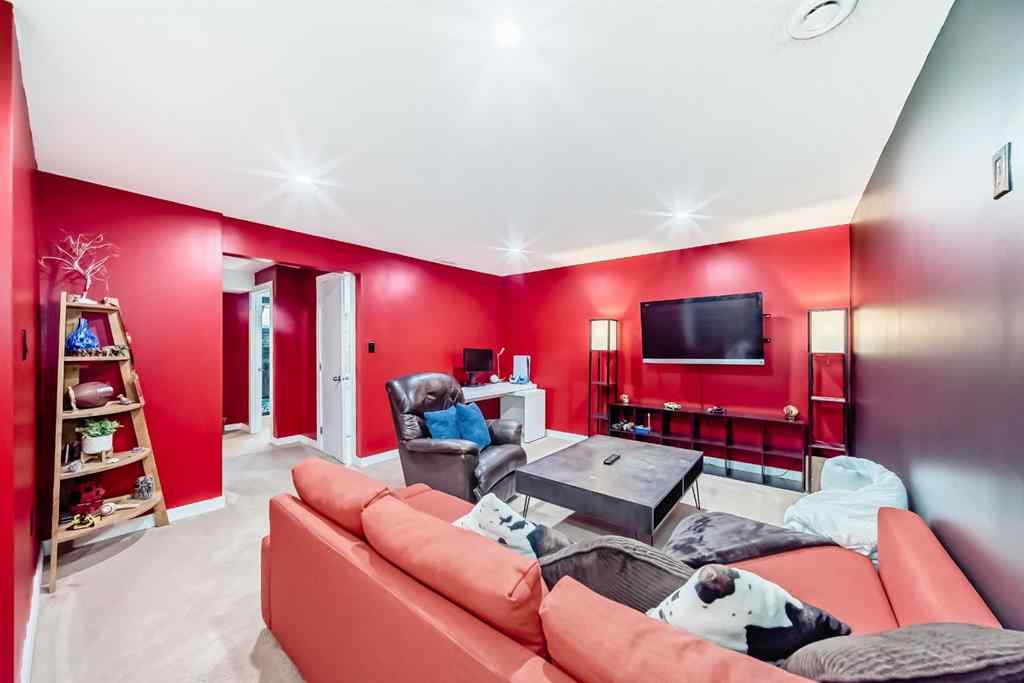 MLS® A2238960 - 165 Eversyde Boulevard SW in Evergreen Calgary, Residential