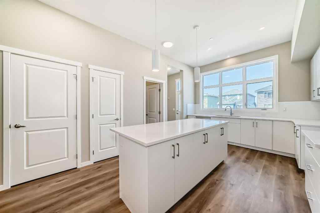 MLS® A2238995 - 385 Hotchkiss Drive SE in Hotchkiss Calgary, Residential