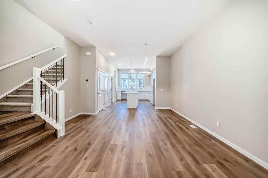 MLS® A2238995 - 385 Hotchkiss Drive SE in Hotchkiss Calgary, Residential