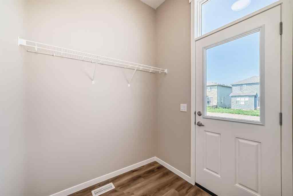MLS® A2238995 - 385 Hotchkiss Drive SE in Hotchkiss Calgary, Residential