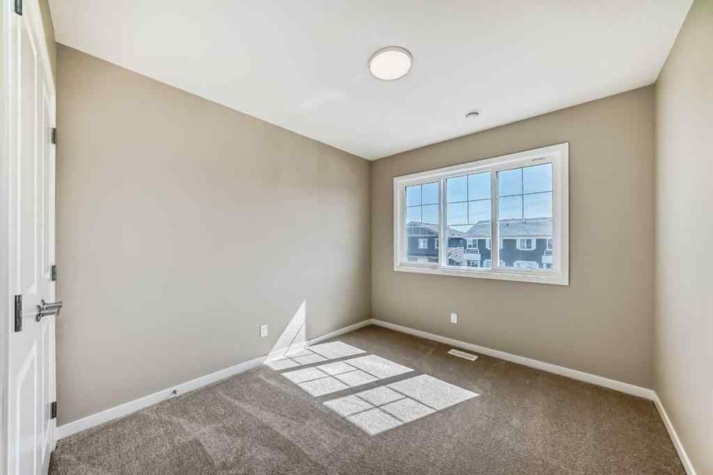 MLS® A2238995 - 385 Hotchkiss Drive SE in Hotchkiss Calgary, Residential