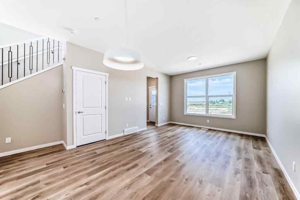 MLS® A2239003 - 413 Hotchkiss Drive SE in Hotchkiss Calgary, Residential