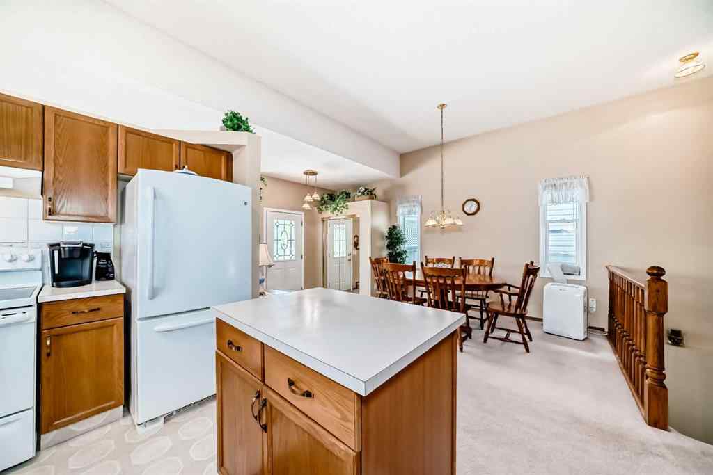 MLS® A2239012 - 76 Hidden Way NW in Hidden Valley Calgary, Residential