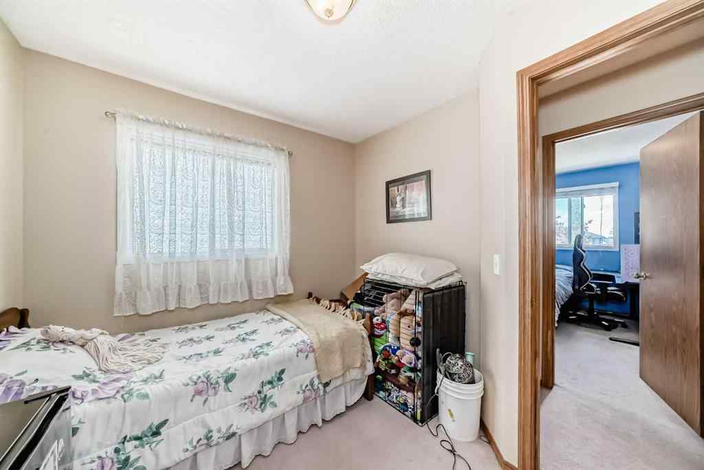 MLS® A2239012 - 76 Hidden Way NW in Hidden Valley Calgary, Residential